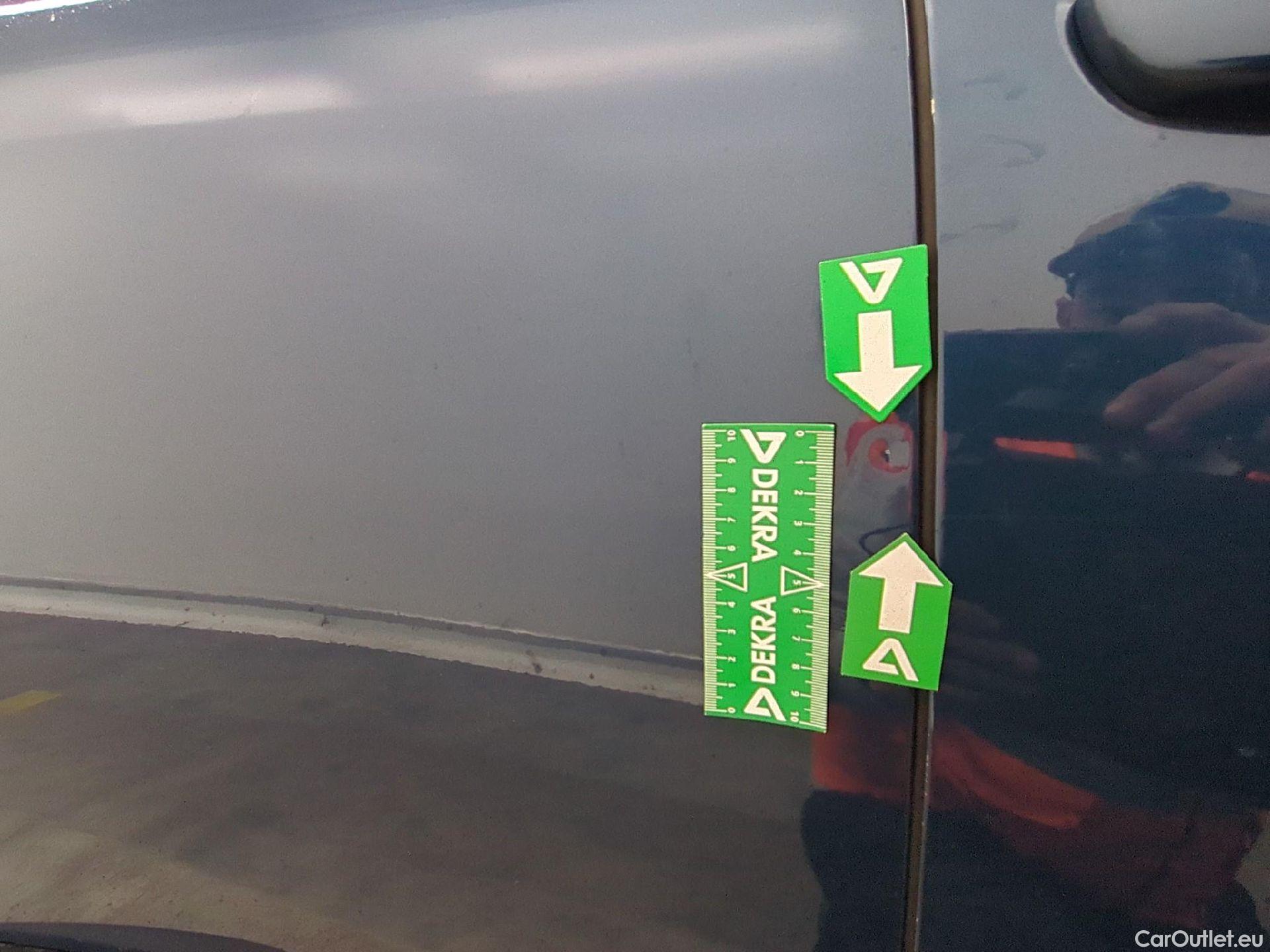  Peugeot  3008  Active Business 1.5 HDi 130CV BVA8 E6d #19