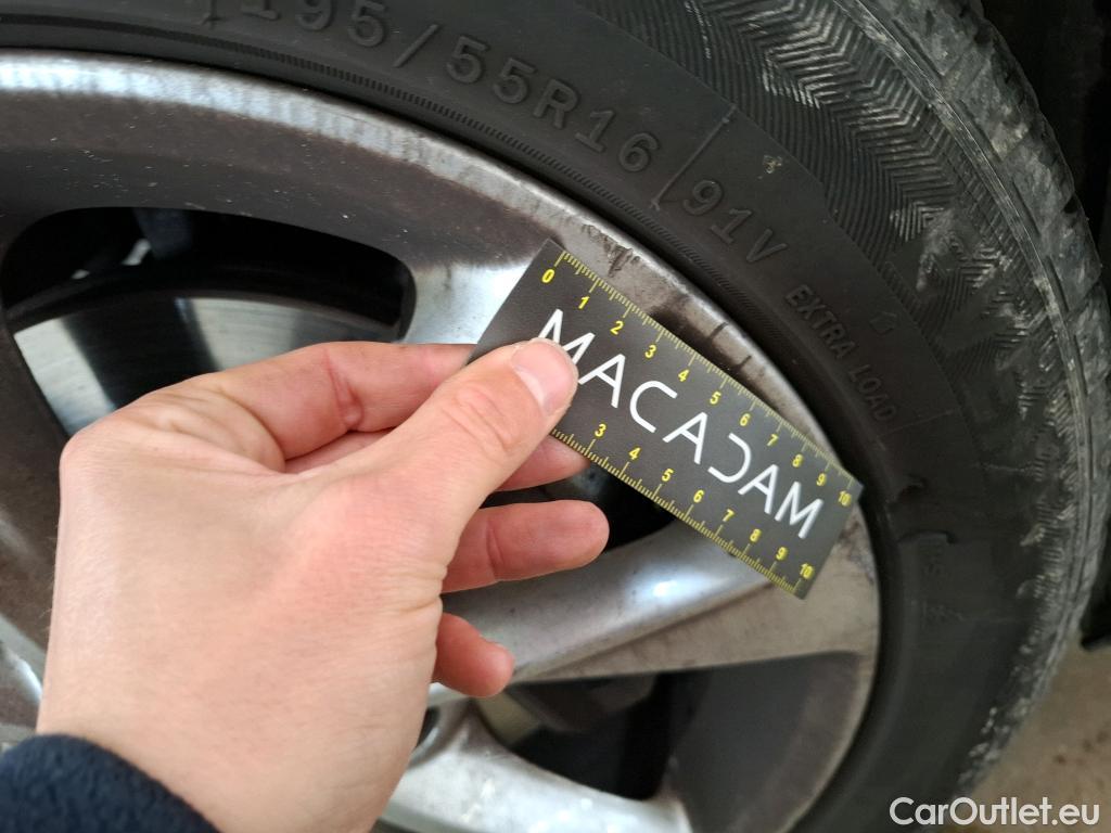  Opel  Corsa  F Elegance Business 1.2 Turbo 100CV BVM6 E6d #51