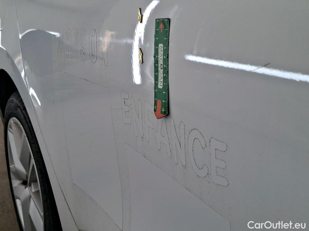  Renault  Clio  V Business 1.0 SCe 65CV BVM5 E6d #5