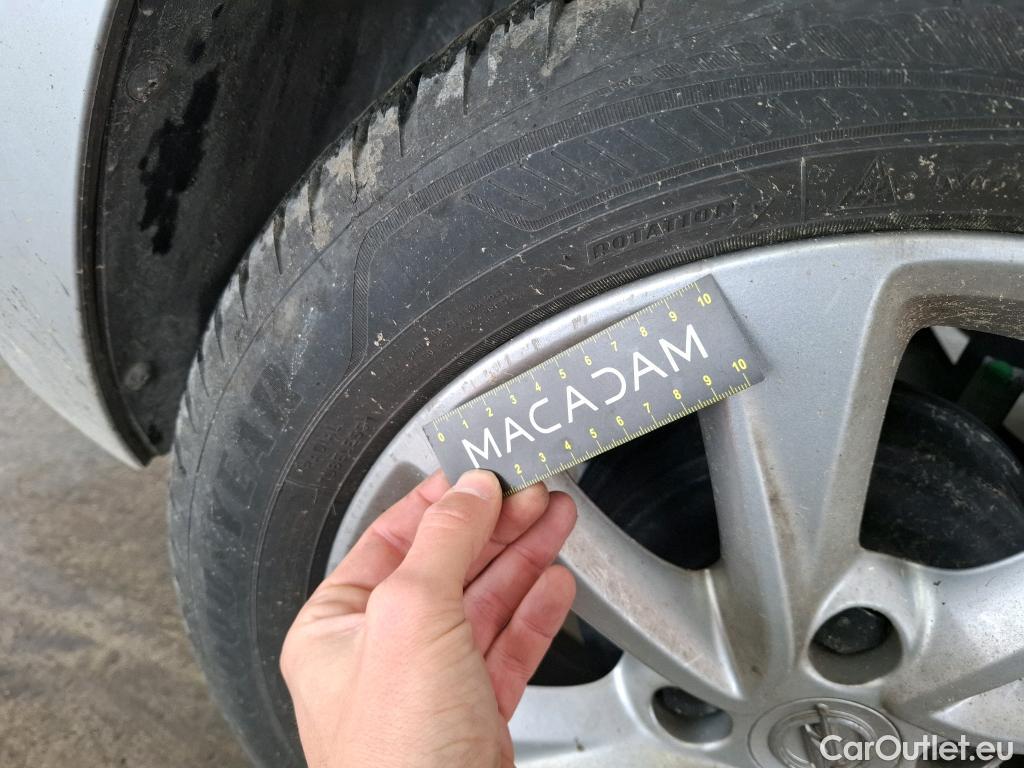  Opel  Corsa  F Elegance Business 1.2 Turbo 100CV BVM6 E6d #37