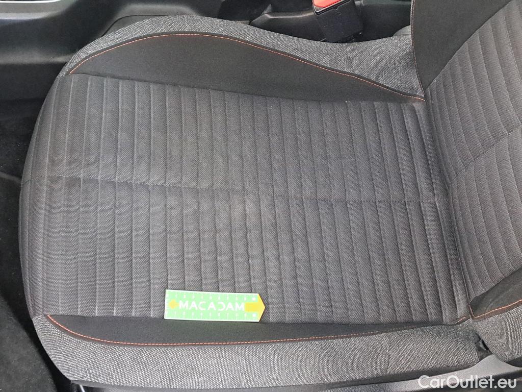  Peugeot  2008  Active Business 1.5 HDi 100CV BVM6 E6d #8