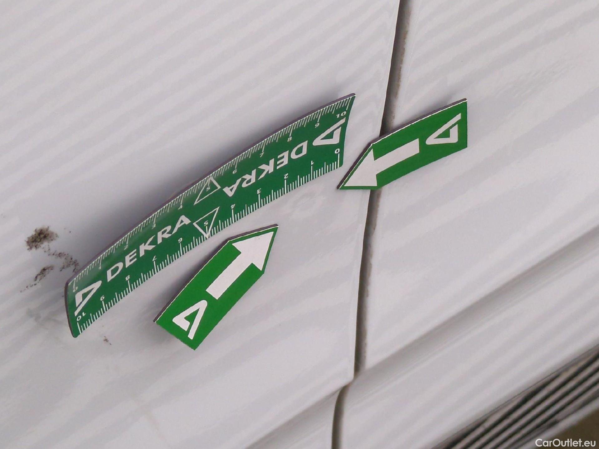  Renault  Clio  V Business Réversible 1.6 E-TECH Hybrid 140CV BVA6 E6d / TRANSFO VP/VF #32