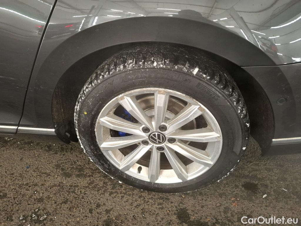  Volkswagen  Passat VOLKSWAGEN  SW  2019  5P  Break 14 TSI DSG HYBRIDE REC SW GTE BUSINESS(SL) #1