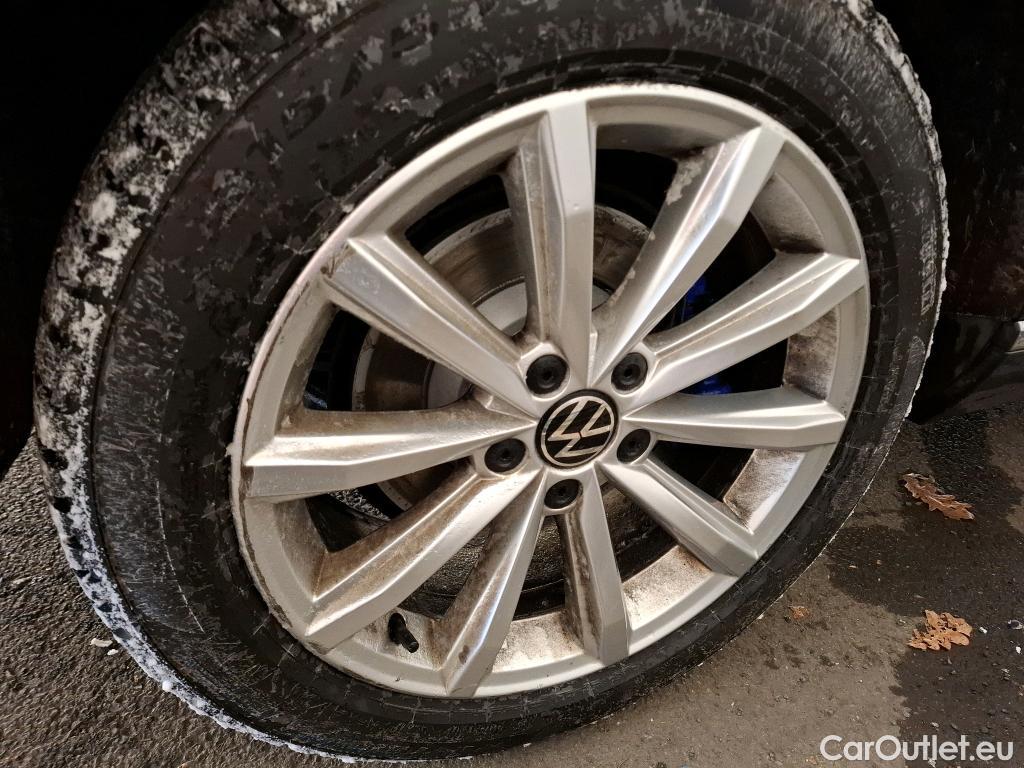  Volkswagen  Passat VOLKSWAGEN  SW  2019  5P  Break 14 TSI DSG HYBRIDE REC SW GTE BUSINESS(SL) #20