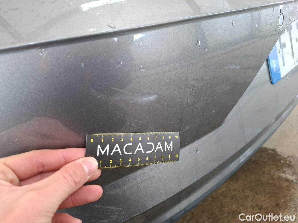  Volkswagen  Polo VOLKSWAGEN  / 2017 / 5P / Berline 1.0 TSI 95 Lounge Business #30