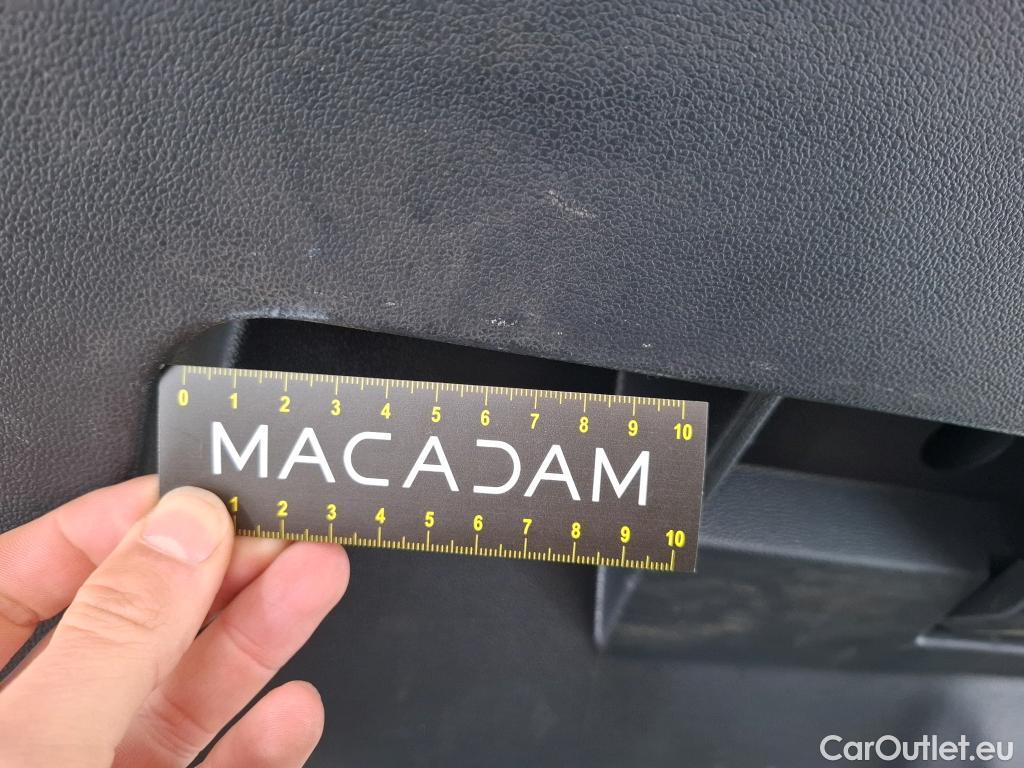  Volkswagen  Polo VOLKSWAGEN  / 2017 / 5P / Berline 1.0 TSI 95 Lounge Business #10