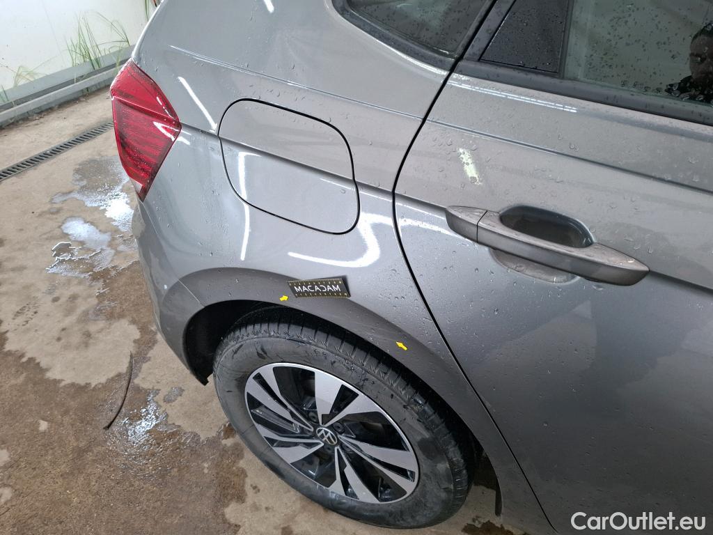  Volkswagen  Polo VOLKSWAGEN  / 2017 / 5P / Berline 1.0 TSI 95 Lounge Business #20