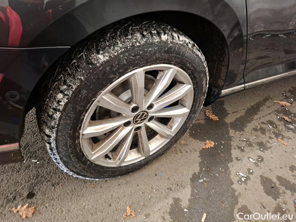  Volkswagen  Passat VOLKSWAGEN  SW  2019  5P  Break 14 TSI DSG HYBRIDE REC SW GTE BUSINESS(SL) #19