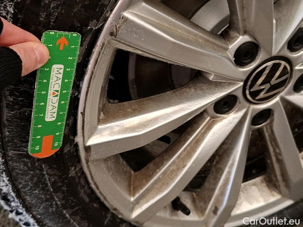  Volkswagen  Passat VOLKSWAGEN  SW  2019  5P  Break 14 TSI DSG HYBRIDE REC SW GTE BUSINESS(SL) #21