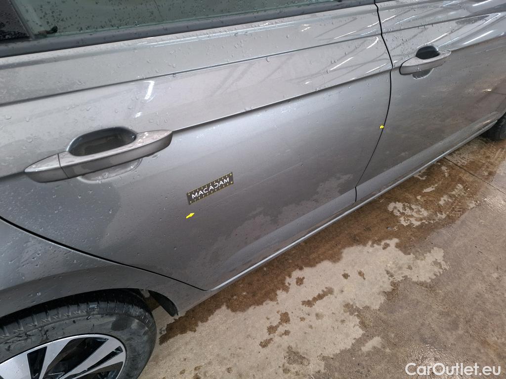  Volkswagen  Polo VOLKSWAGEN  / 2017 / 5P / Berline 1.0 TSI 95 Lounge Business #22