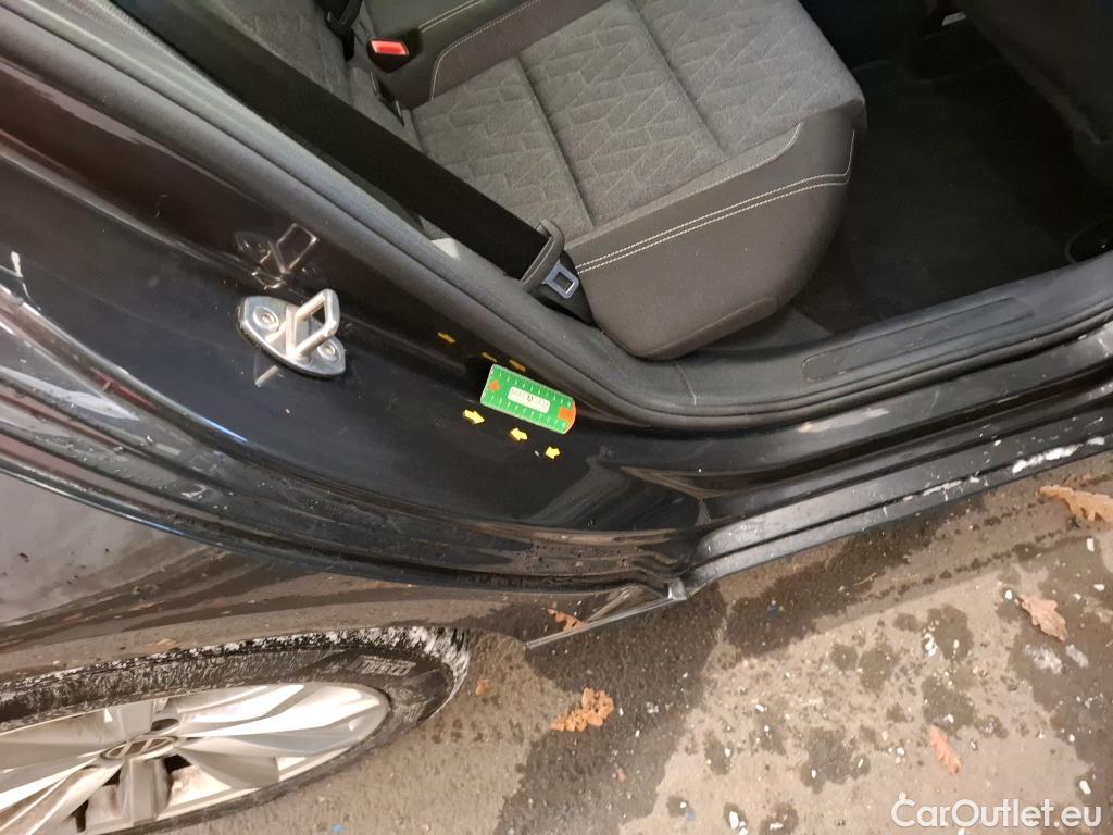  Volkswagen  Passat VOLKSWAGEN  SW  2019  5P  Break 14 TSI DSG HYBRIDE REC SW GTE BUSINESS(SL) #25