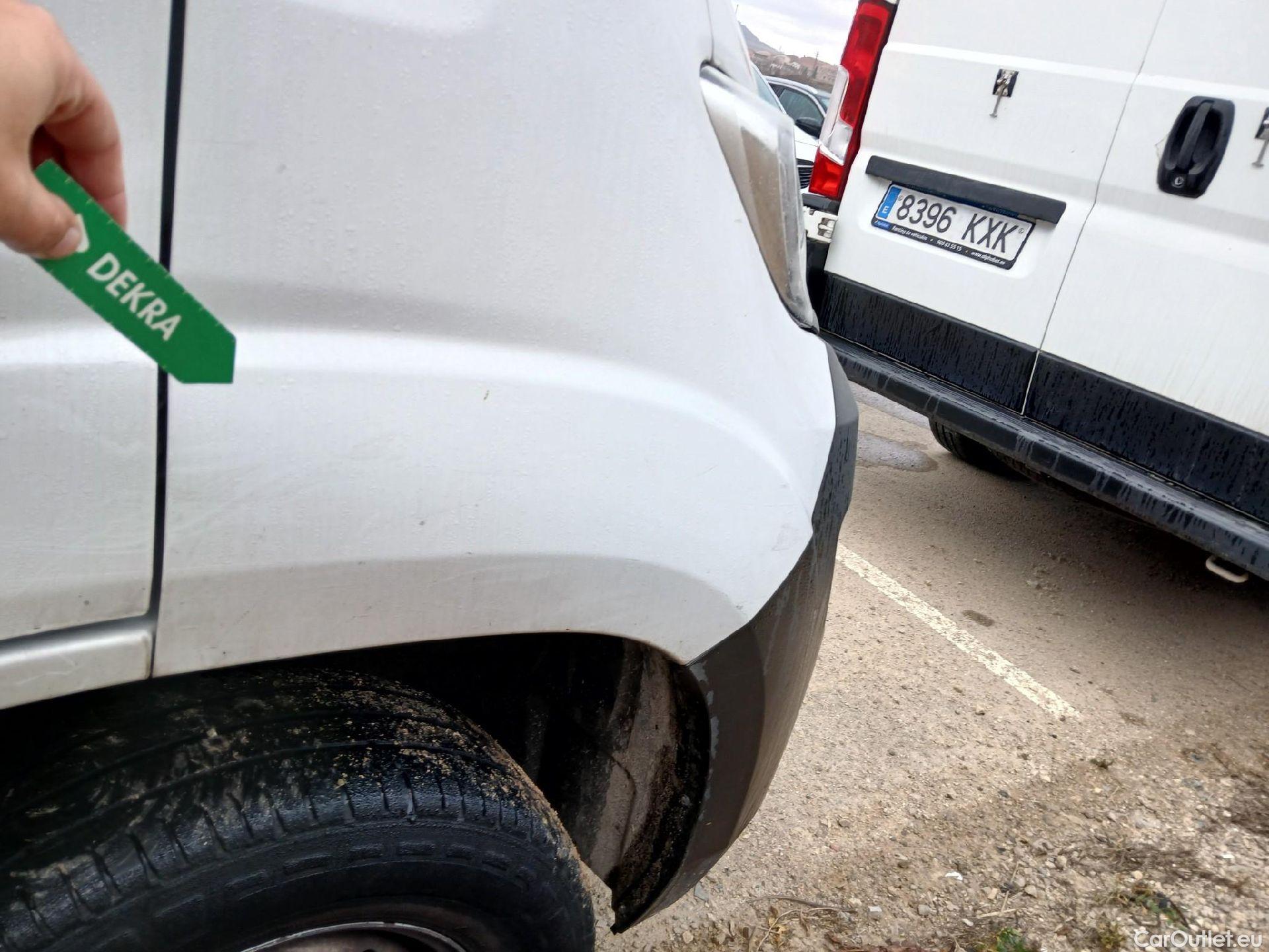  Opel  Movano OPEL  / 2021 / 4P / furgón  Base L2H2 3.5T 2.2 BHDi 88kW #86