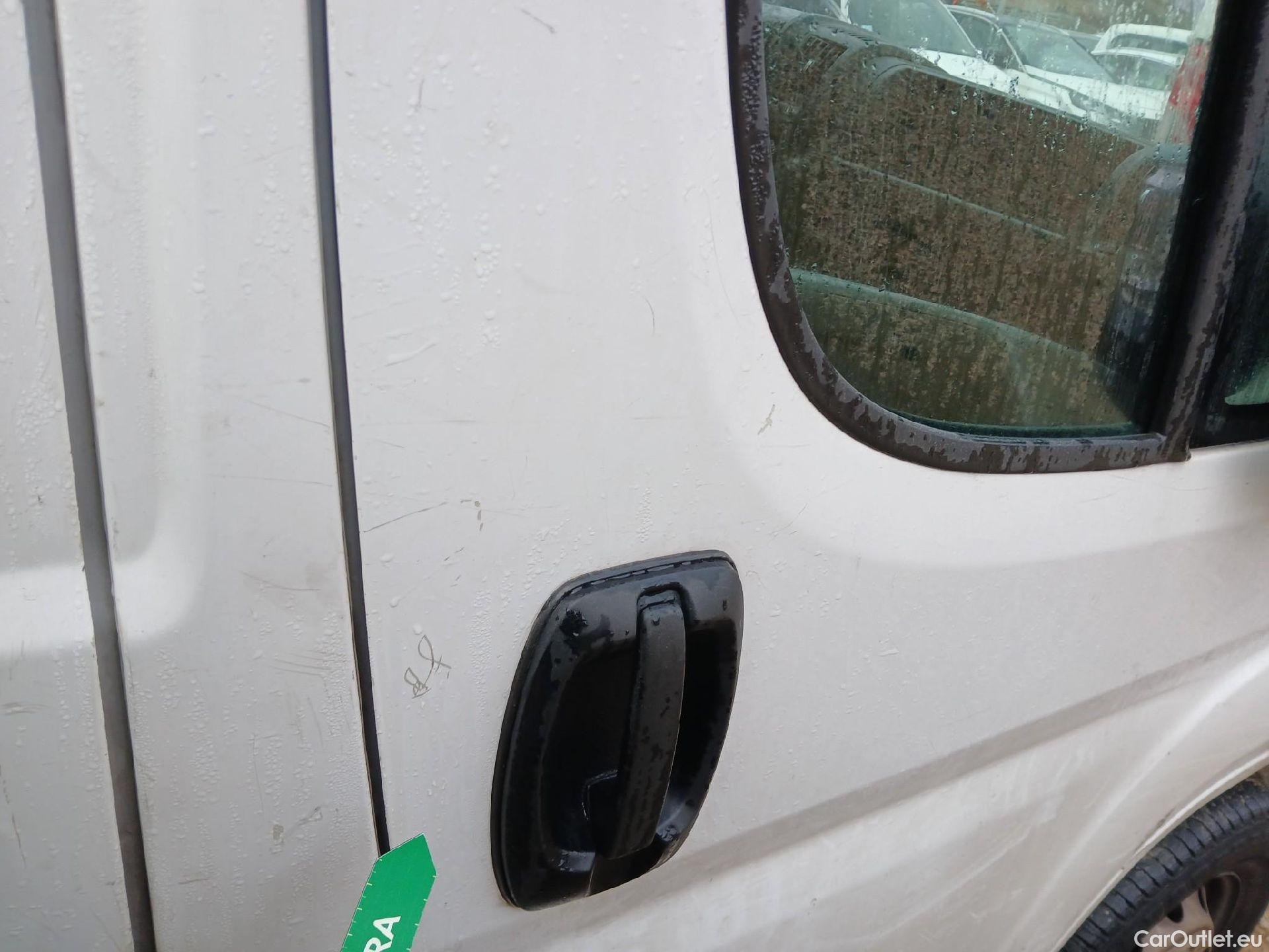  Opel  Movano OPEL  / 2021 / 4P / furgón  Base L2H2 3.5T 2.2 BHDi 88kW #80