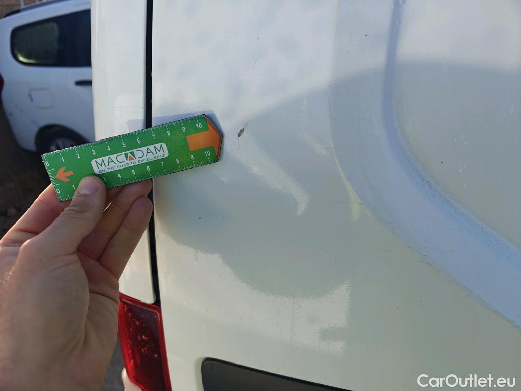  Peugeot  Partner PEUGEOT  / 2018 / 3P / furgón derivado de turismo Pro Standard 600kg BlueHDi 73kW (AC) #80