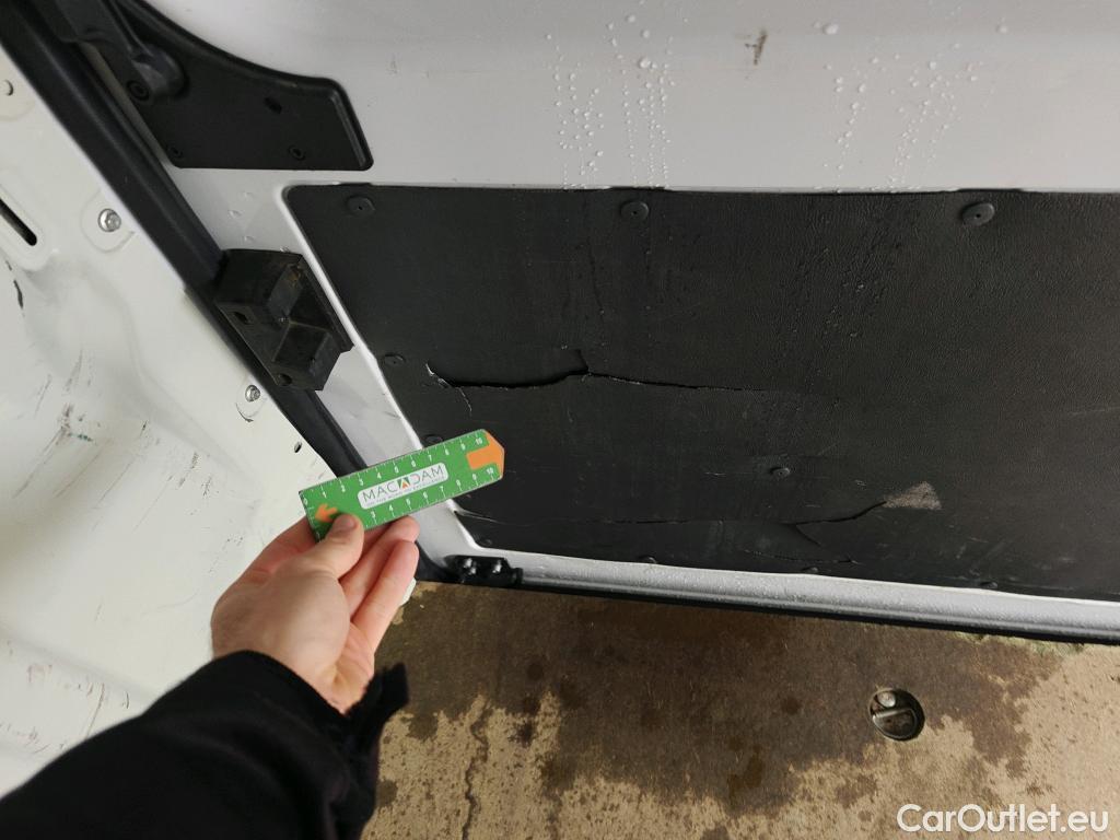  Peugeot  Boxer PEUGEOT  / 2014 / 4P / furgón 333 L2 H1 BHDI 103kW (140CV) S&S 6 V. M (AC) #2