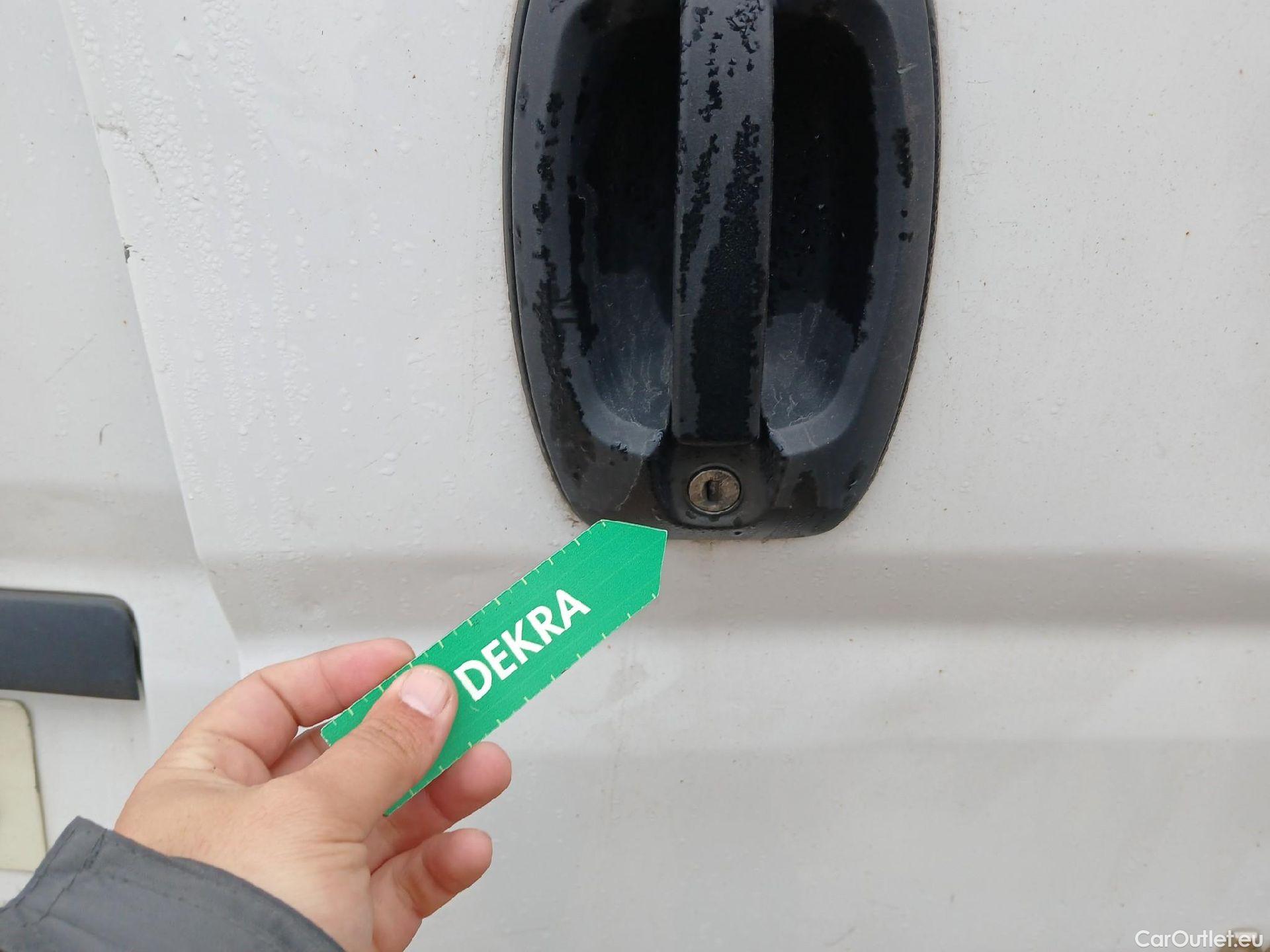  Opel  Movano OPEL  / 2021 / 4P / furgón  Base L2H2 3.5T 2.2 BHDi 88kW #48