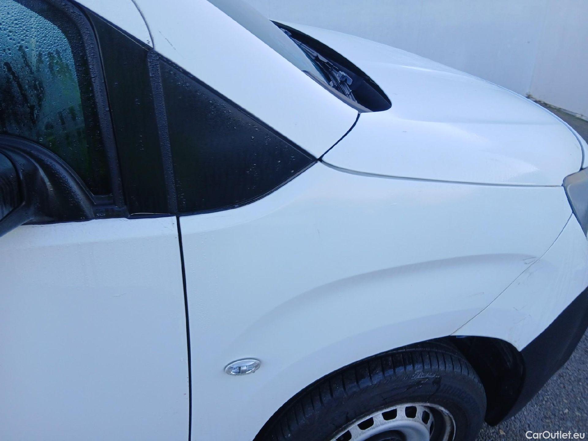  Peugeot  Partner PEUGEOT  / 2018 / 4P / furgón derivado de turismo Premium Standard 600kg BlueHDi 73kW (AC) #35