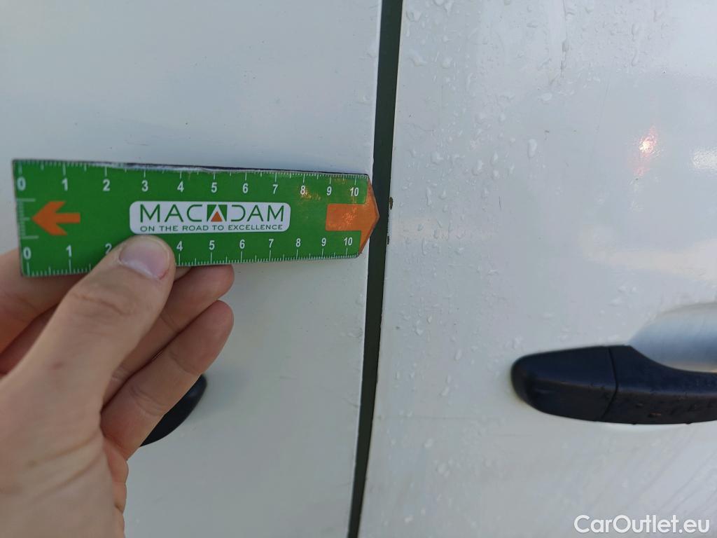  Peugeot  Partner PEUGEOT  / 2018 / 3P / furgón derivado de turismo Pro Standard 600kg BlueHDi 73kW (AC) #73