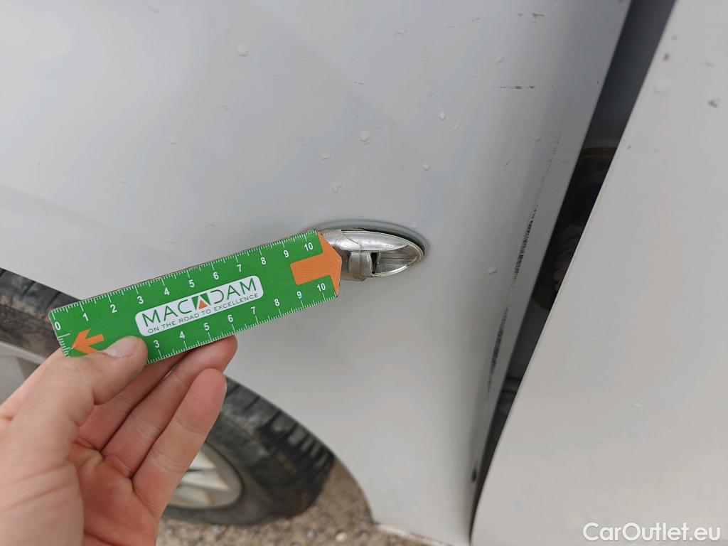  Opel  Combo OPEL  Life / 2018 / 5P / combi 1.5 TD 75kW (100CV) S/S Edition L (IND) #77