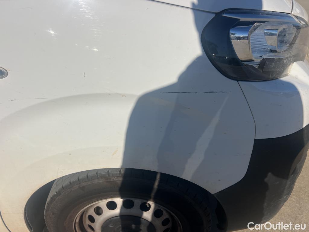  Peugeot  Expert PEUGEOT  / 2016 / 4P / furgón Furgón Premium 1.5 BlueHDi 100 Standard (AC) #37