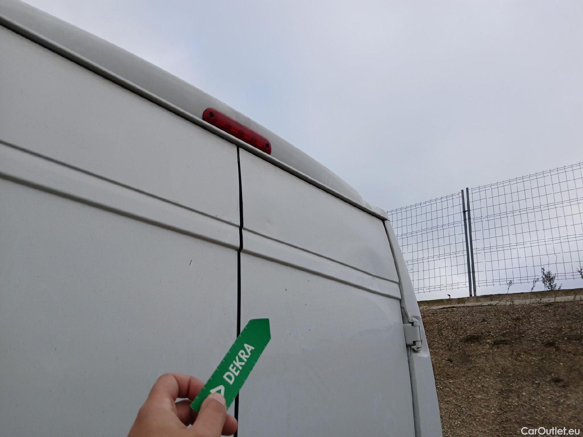  Opel  Movano OPEL  / 2021 / 4P / furgón  Base L2H2 3.5T 2.2 BHDi 88kW #44