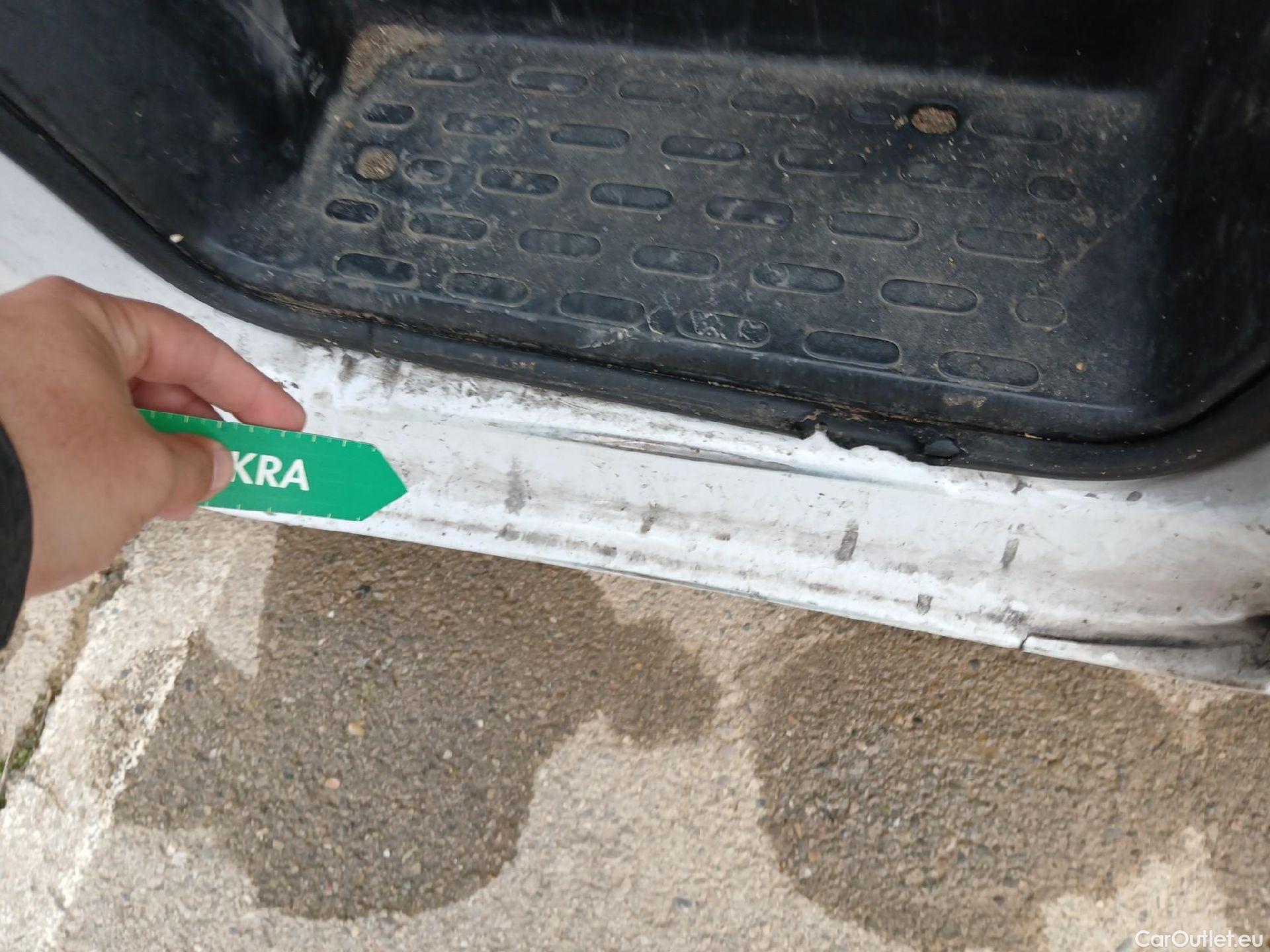  Opel  Movano OPEL  / 2021 / 4P / furgón  Base L2H2 3.5T 2.2 BHDi 88kW #5