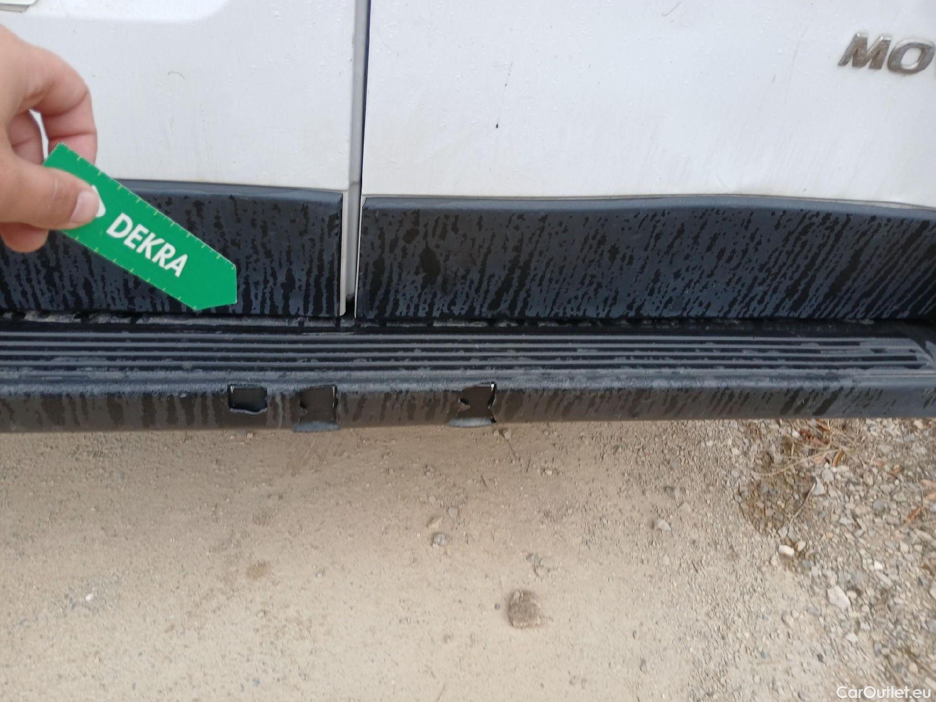  Opel  Movano OPEL  / 2021 / 4P / furgón  Base L2H2 3.5T 2.2 BHDi 88kW #36