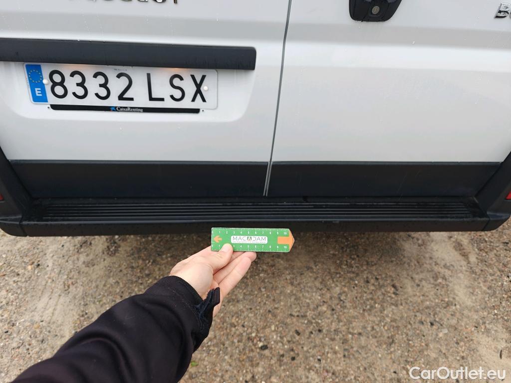  Peugeot  Boxer PEUGEOT  / 2014 / 4P / furgón 333 L2 H1 BHDI 103kW (140CV) S&S 6 V. M (AC) #16