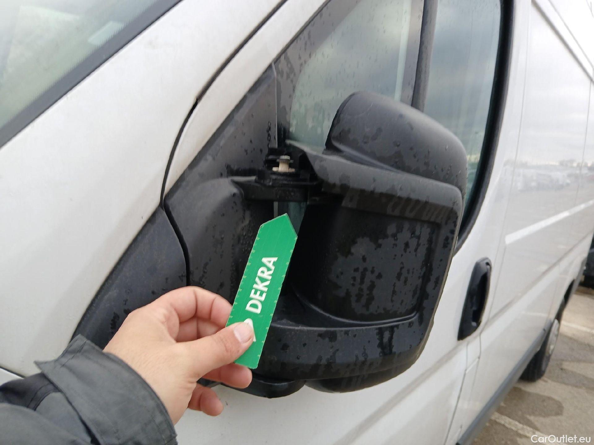  Opel  Movano OPEL  / 2021 / 4P / furgón  Base L2H2 3.5T 2.2 BHDi 88kW #23