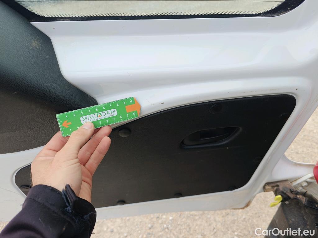  Opel  Combo OPEL  Life / 2018 / 5P / combi 1.5 TD 75kW (100CV) S/S Edition L (IND) #61