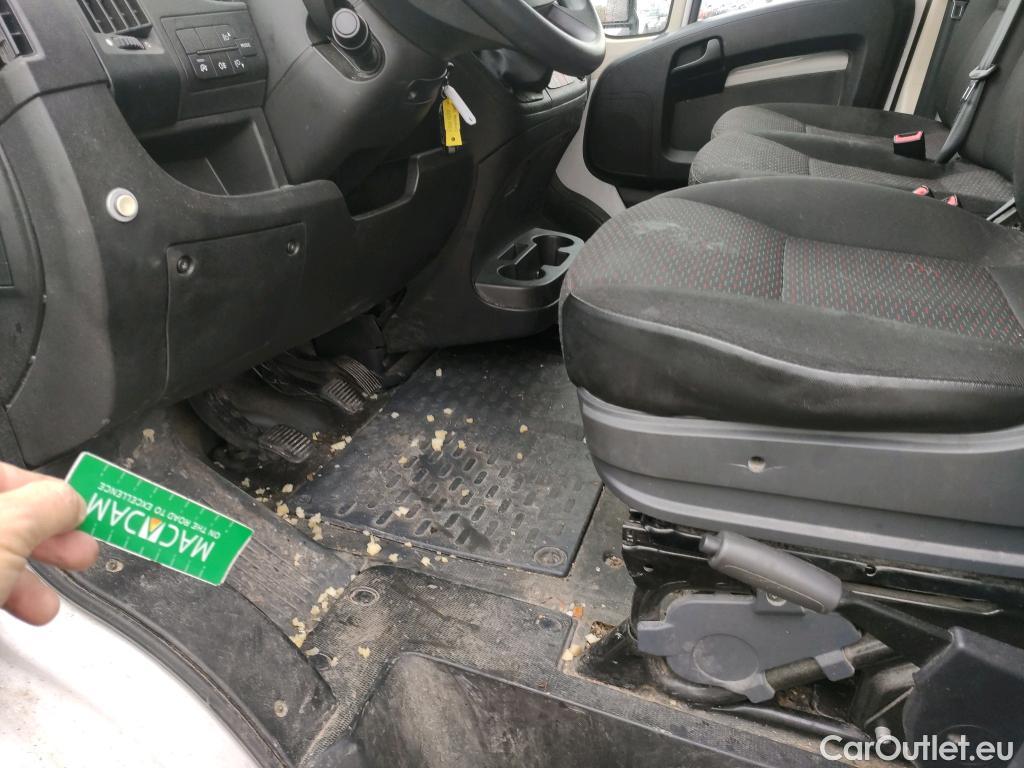  Opel  Movano OPEL  / 2021 / 4P / furgón Base L2H2 3.5T 2.2 BHDi 88kW #31