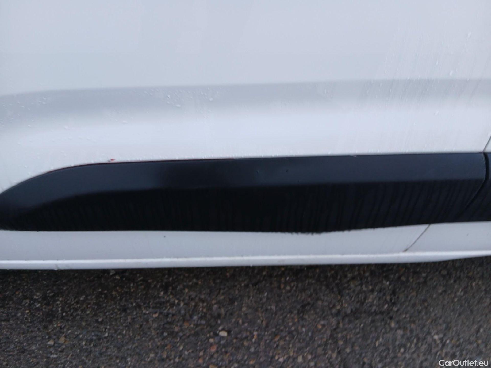  Peugeot  Partner PEUGEOT  / 2018 / 4P / furgón derivado de turismo Premium Standard 600kg BlueHDi 73kW (AC) #11