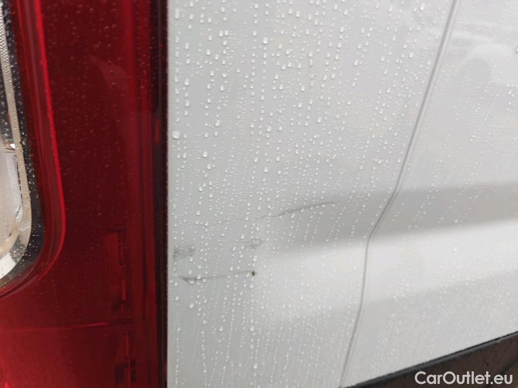  Peugeot  Boxer PEUGEOT  / 2014 / 4P / furgón 333 L2 H1 BHDI 103kW (140CV) S&S 6 V. M (AC) #27