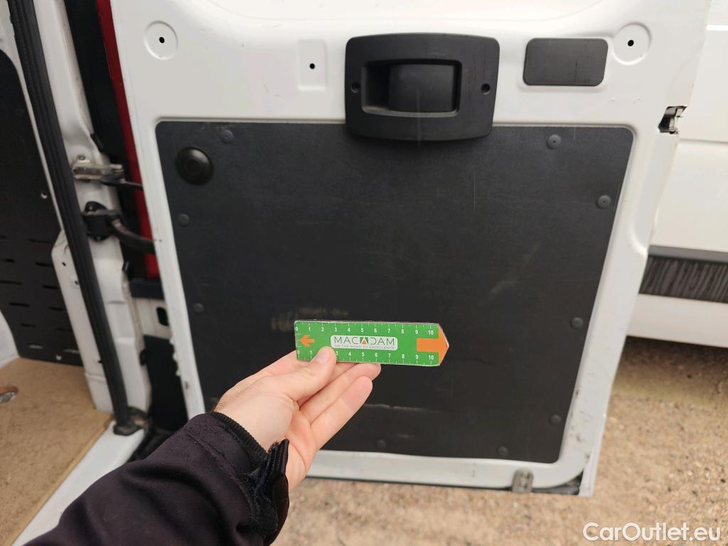  Peugeot  Boxer PEUGEOT  / 2014 / 4P / furgón 333 L2 H1 BHDI 103kW (140CV) S&S 6 V. M (AC) #12