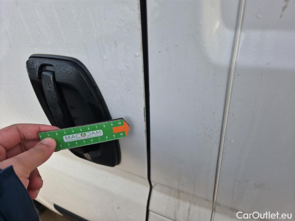  Peugeot  Boxer PEUGEOT  / 2014 / 4P / furgón 333 L2 H1 BHDI 103kW (140CV) S&S 6 V. M (AC) #36