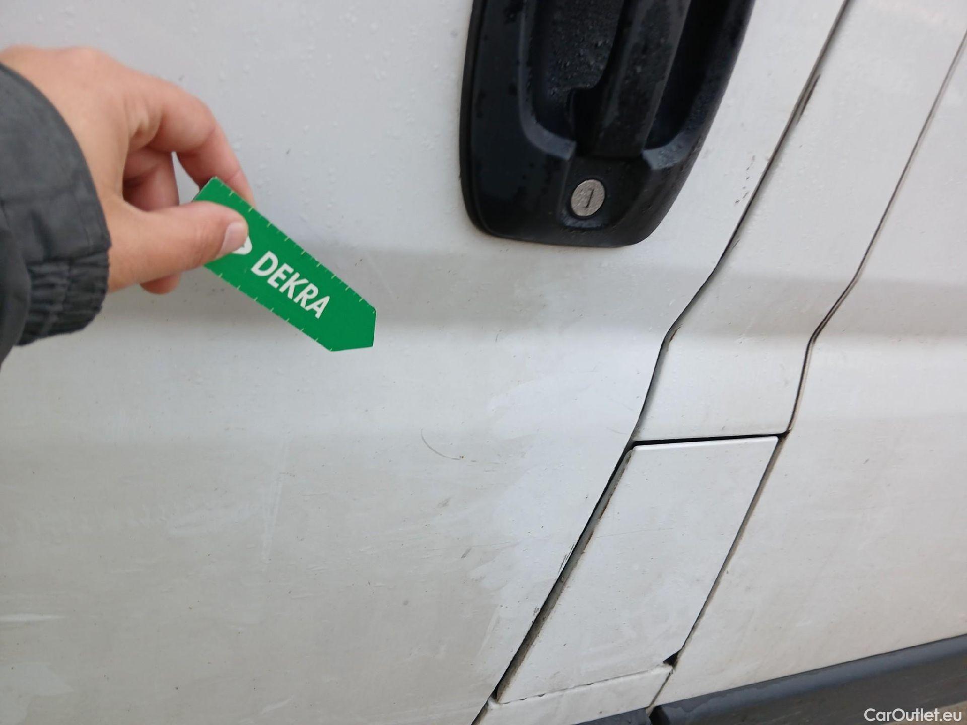  Opel  Movano OPEL  / 2021 / 4P / furgón  Base L2H2 3.5T 2.2 BHDi 88kW #25