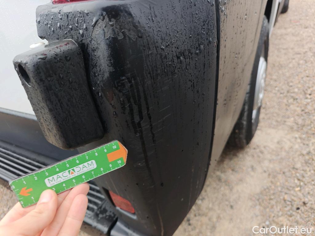  Peugeot  Boxer PEUGEOT  / 2014 / 4P / furgón 333 L2 H1 BHDI 103kW (140CV) S&S 6 V. M (AC) #19