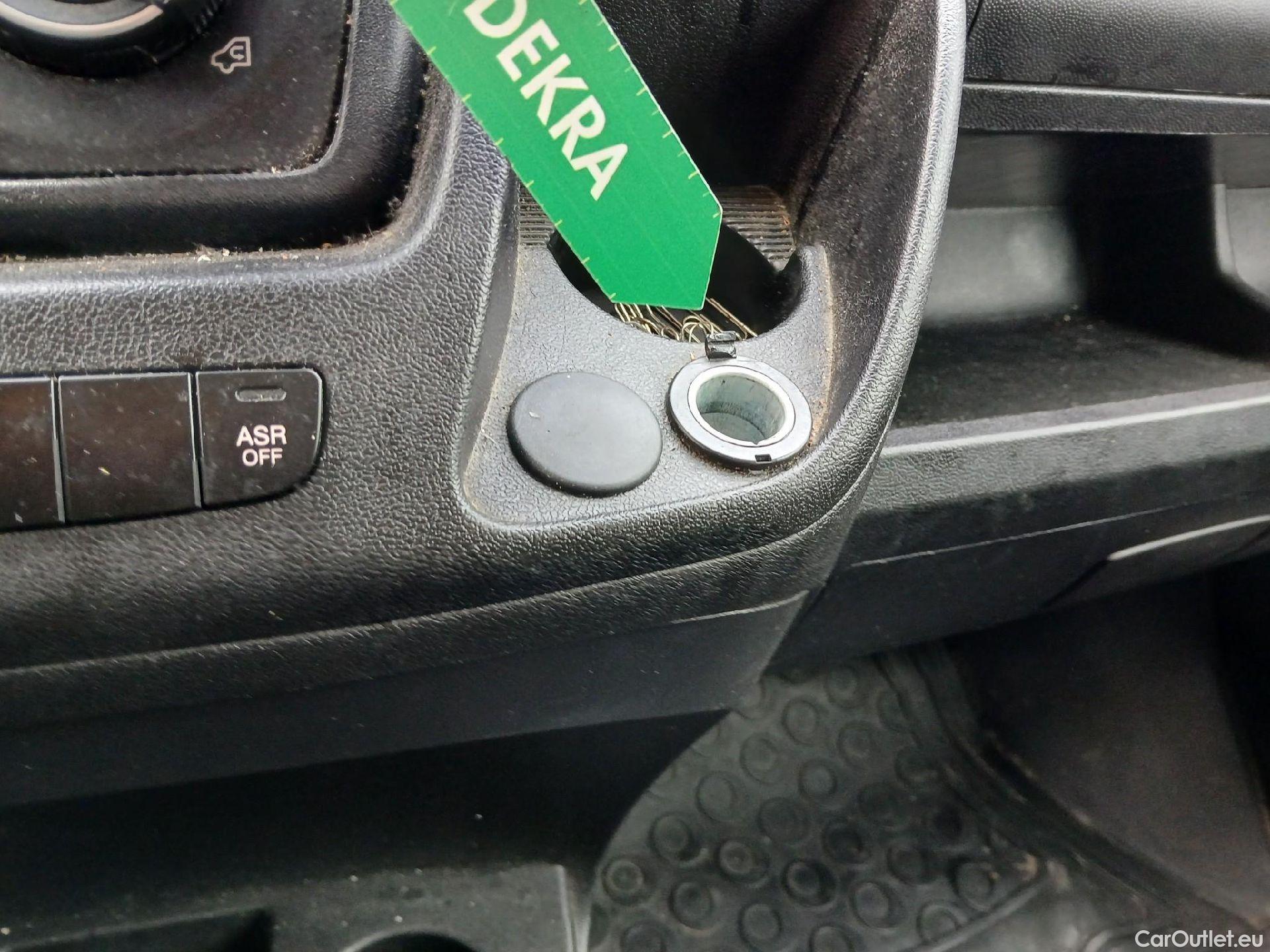  Opel  Movano OPEL  / 2021 / 4P / furgón  Base L2H2 3.5T 2.2 BHDi 88kW #12