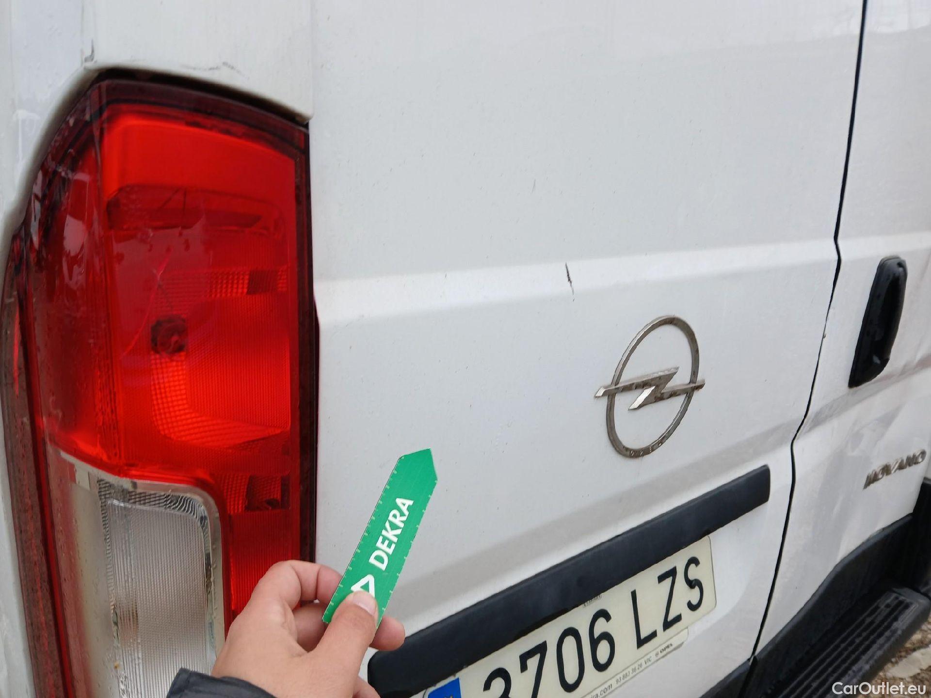  Opel  Movano OPEL  / 2021 / 4P / furgón  Base L2H2 3.5T 2.2 BHDi 88kW #42