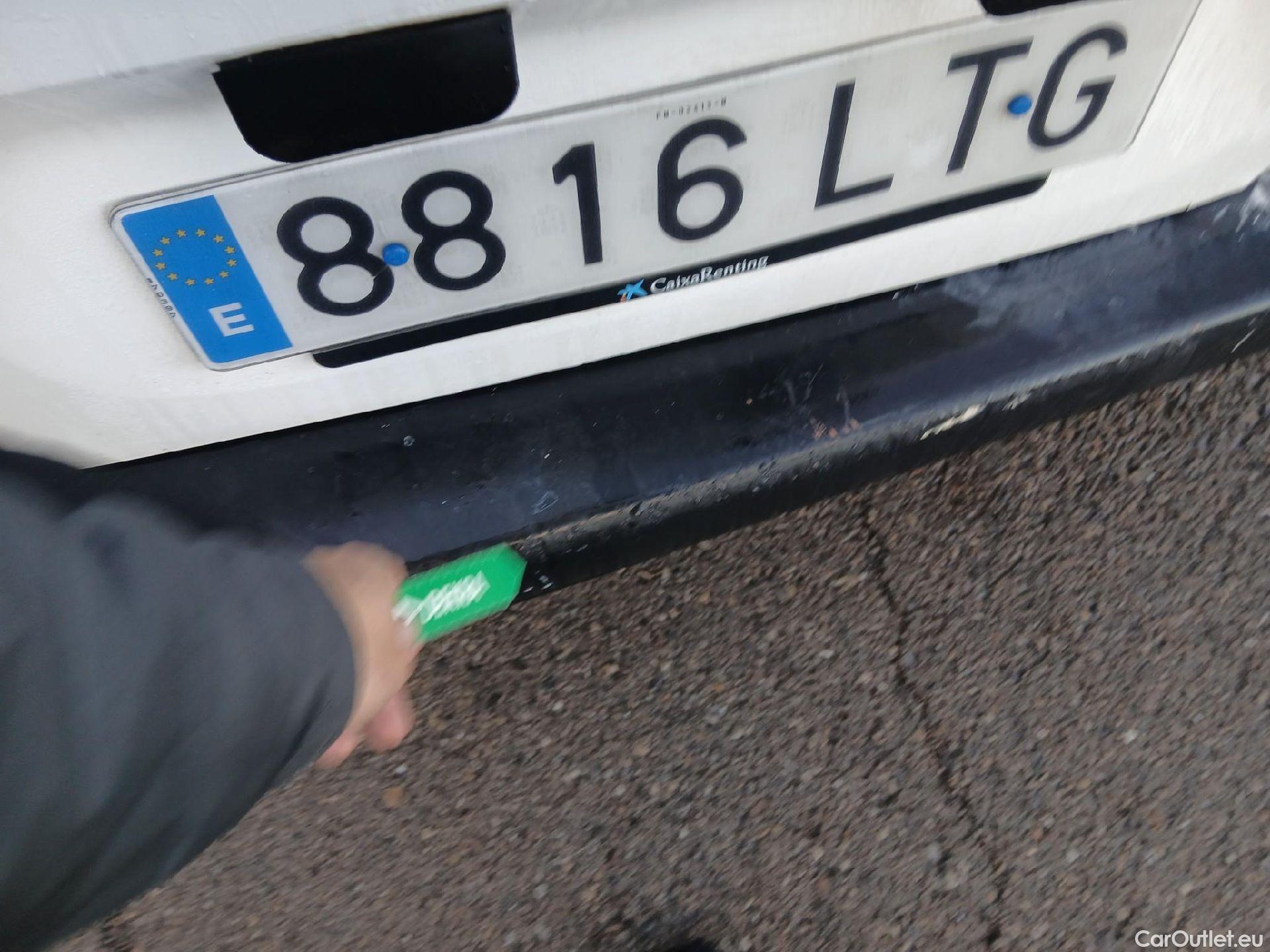  Peugeot  Partner PEUGEOT  / 2018 / 4P / furgón derivado de turismo Premium Standard 600kg BlueHDi 73kW (AC) #23