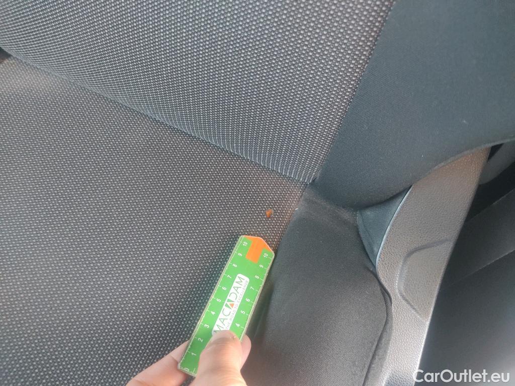  Peugeot  Partner PEUGEOT  / 2018 / 4P / furgón derivado de turismo Premium Standard 600kg BlueHDi 73kW #18