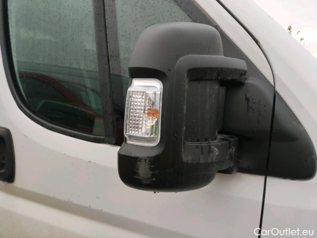  Opel  Movano OPEL  / 2021 / 4P / furgón Base L2H2 3.5T 2.2 BHDi 88kW #43