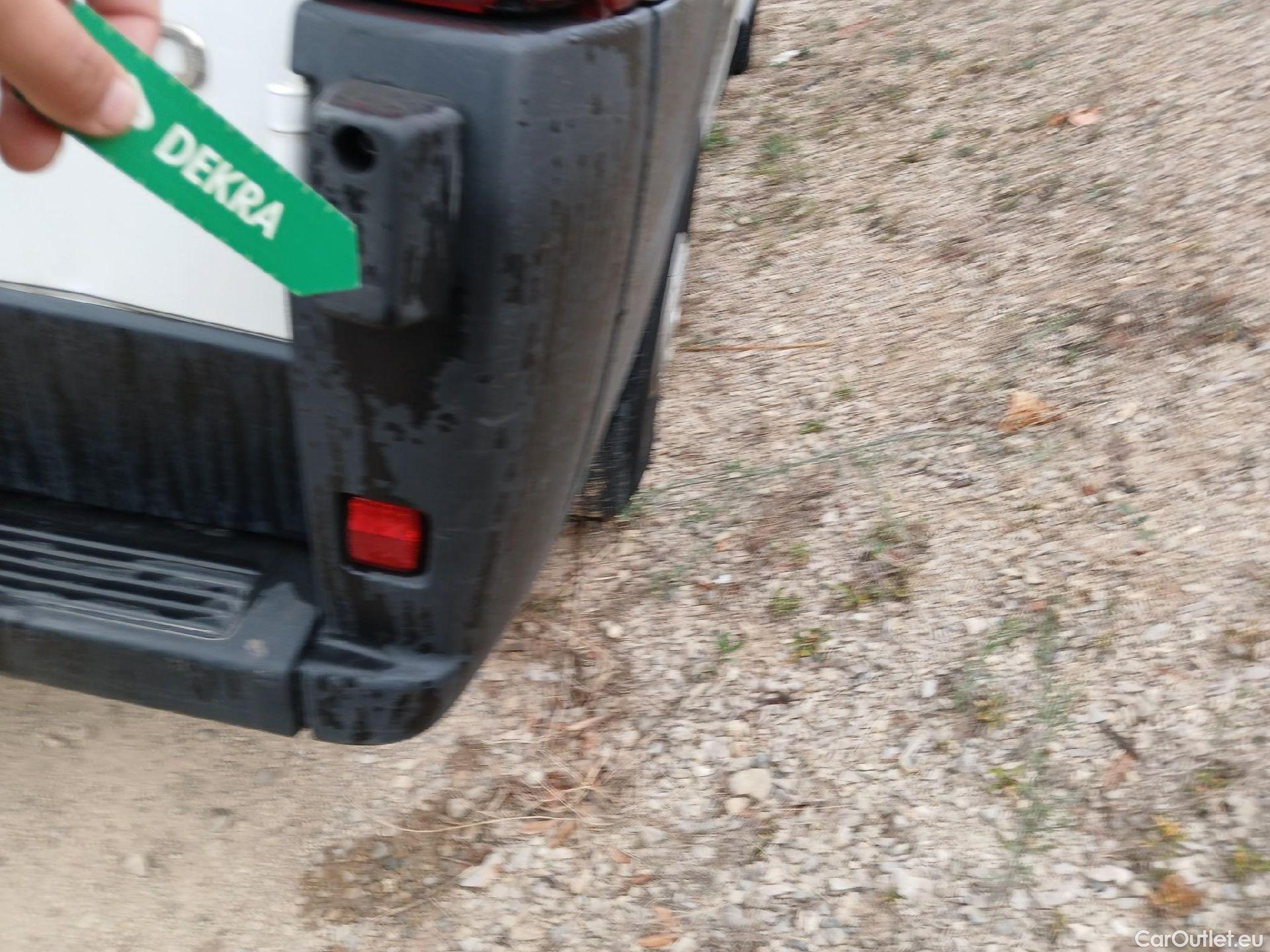  Opel  Movano OPEL  / 2021 / 4P / furgón  Base L2H2 3.5T 2.2 BHDi 88kW #35