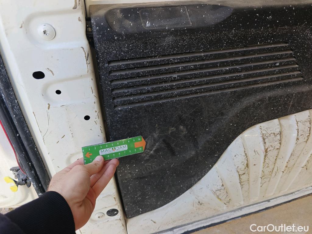  Peugeot  Partner PEUGEOT  / 2018 / 3P / furgón derivado de turismo Pro Standard 600kg BlueHDi 73kW (AC) #63