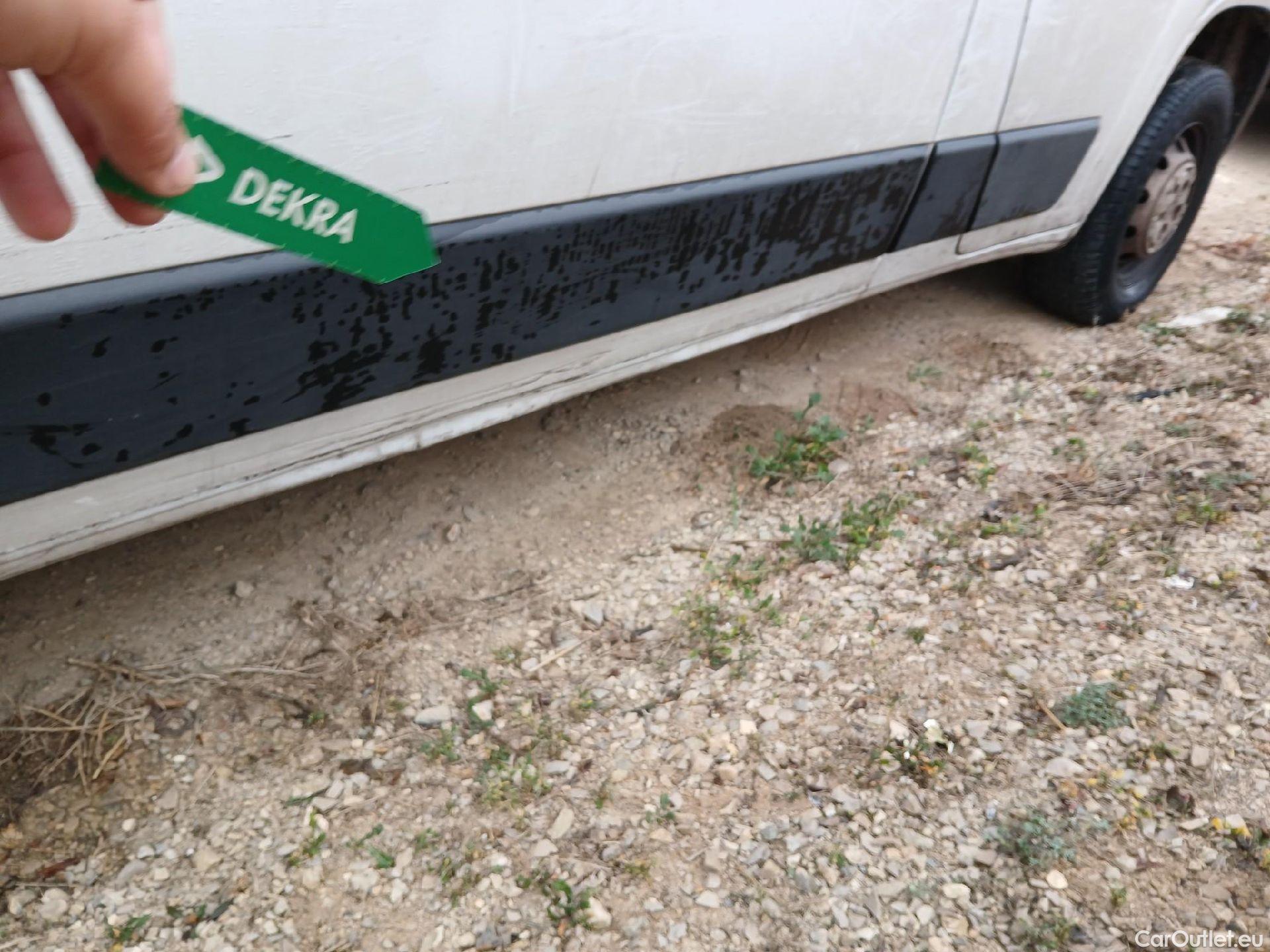  Opel  Movano OPEL  / 2021 / 4P / furgón  Base L2H2 3.5T 2.2 BHDi 88kW #71