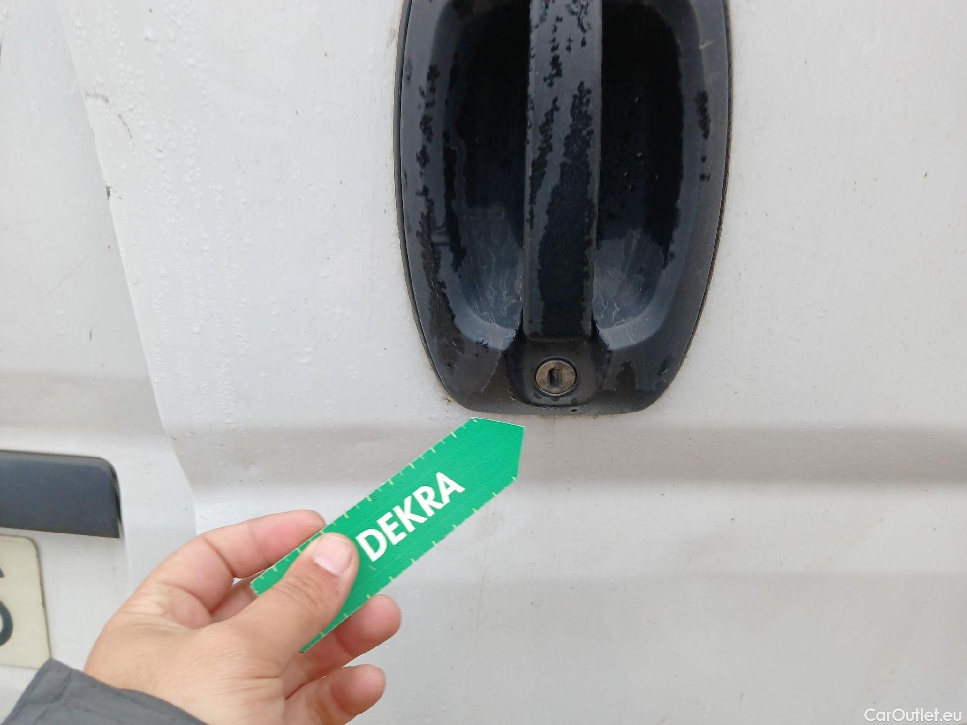  Opel  Movano OPEL  / 2021 / 4P / furgón  Base L2H2 3.5T 2.2 BHDi 88kW #47