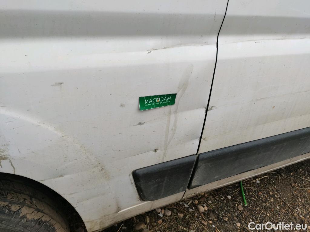  Opel  Movano OPEL  / 2021 / 4P / furgón Base L2H2 3.5T 2.2 BHDi 88kW #4