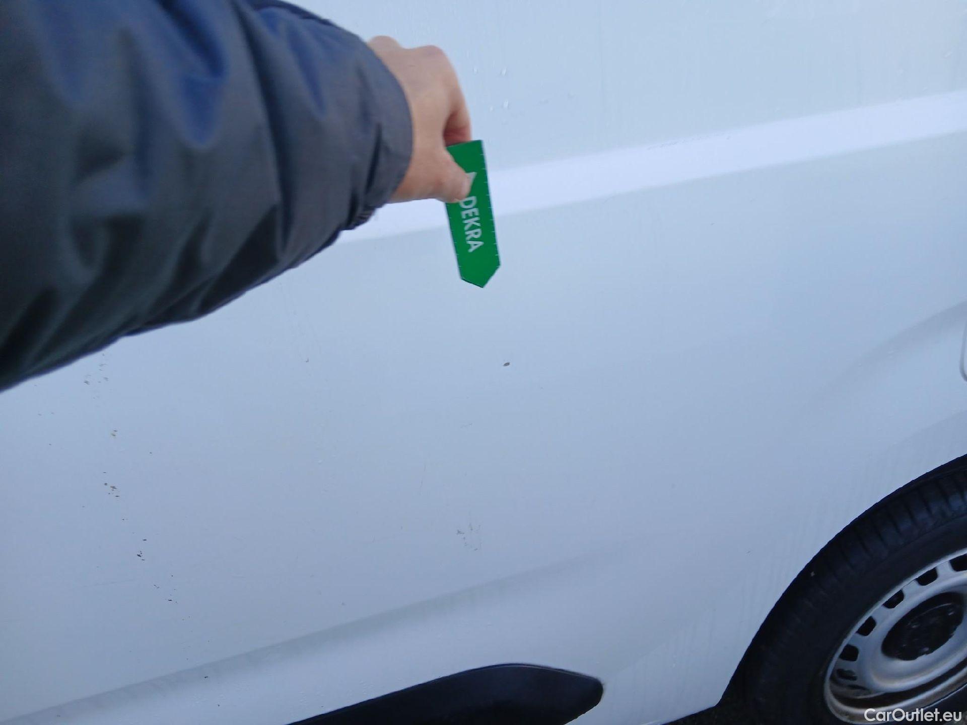  Peugeot  Partner PEUGEOT  / 2018 / 4P / furgón derivado de turismo Premium Standard 600kg BlueHDi 73kW (AC) #16