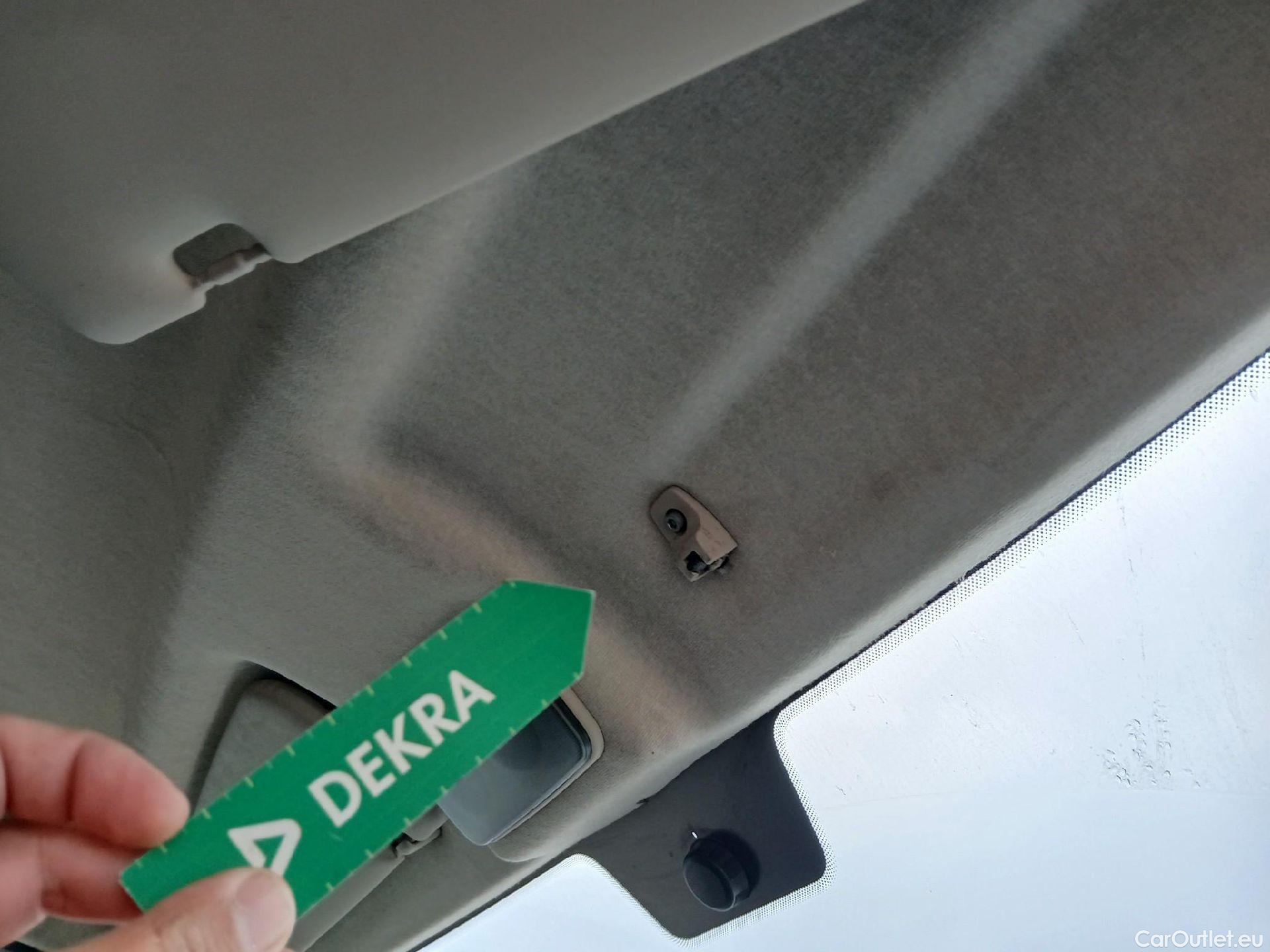  Opel  Movano OPEL  / 2021 / 4P / furgón  Base L2H2 3.5T 2.2 BHDi 88kW #76