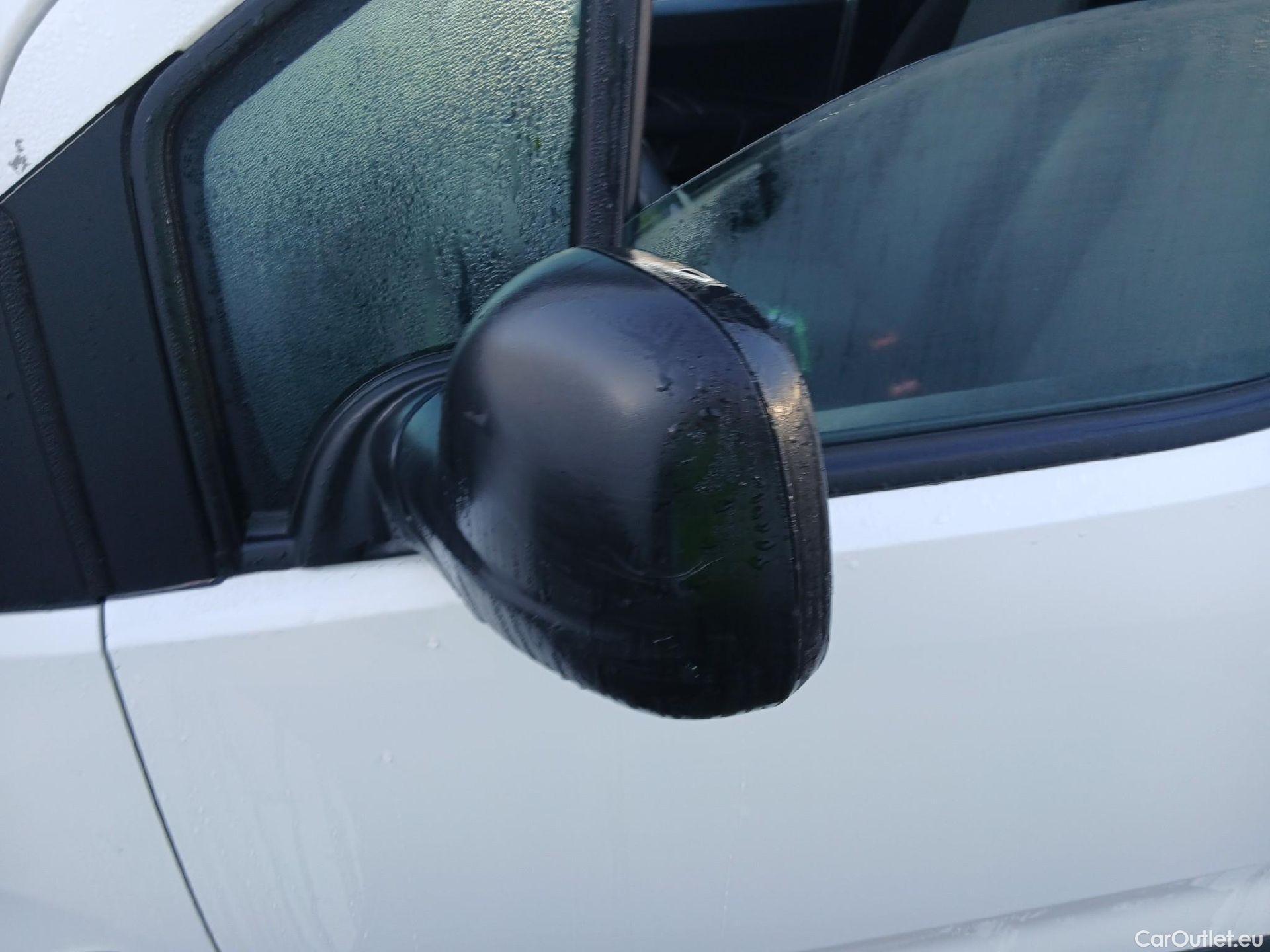  Peugeot  Partner PEUGEOT  / 2018 / 4P / furgón derivado de turismo Premium Standard 600kg BlueHDi 73kW (AC) #9